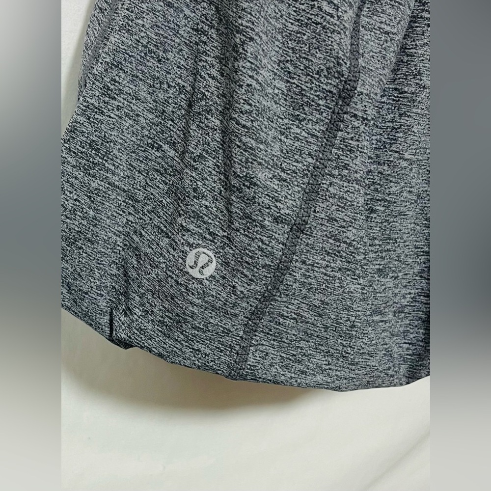 ✨Rare✨ LULULEMON Awareness Double Layer Bubble Tank Top Logo Straps Halter Yoga - Picture 8 of 13